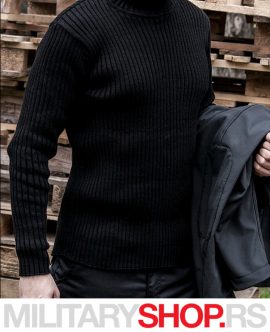Crni pulover džemper sa visokom kragnom
