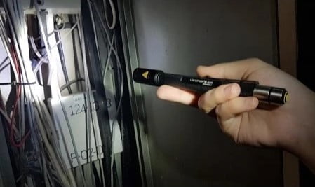 Džepna lampa hemijska olovka Ledlenser i6R