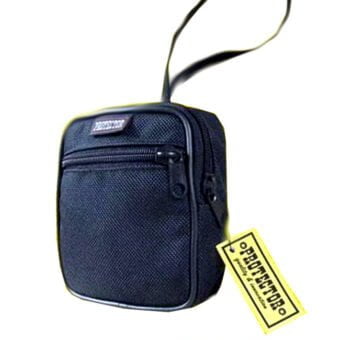 Protector torbica crne boje Mini Clip